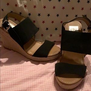 Dolce Vita Black Suede Sandals NWOT